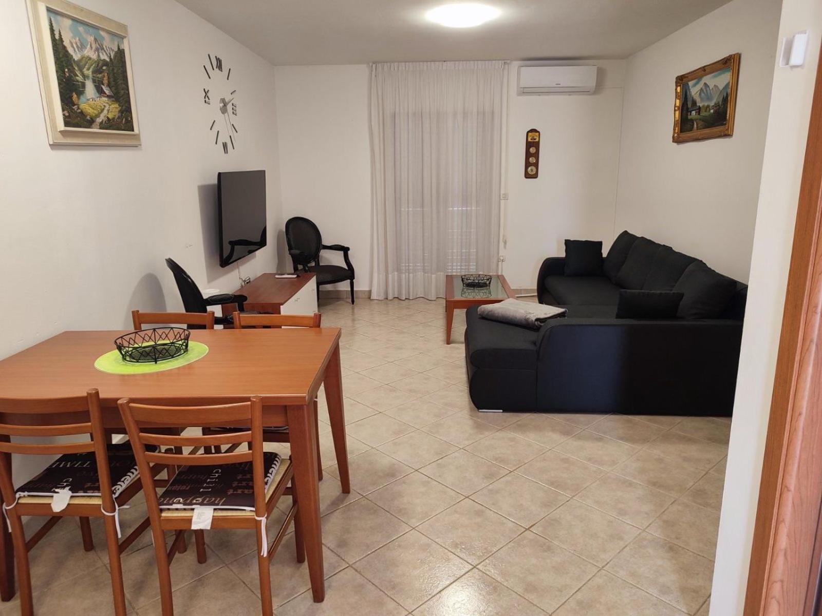 Fortuna Apartment Tar-Vabriga Exterior foto